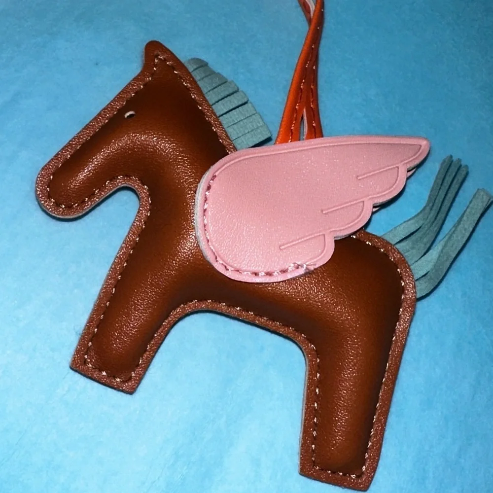 Celeb look pegasus purse charm pony horse keychain for your bag